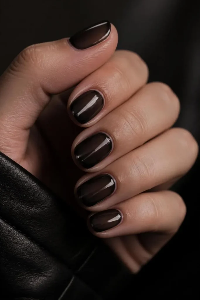 Minimalist Gel Nails