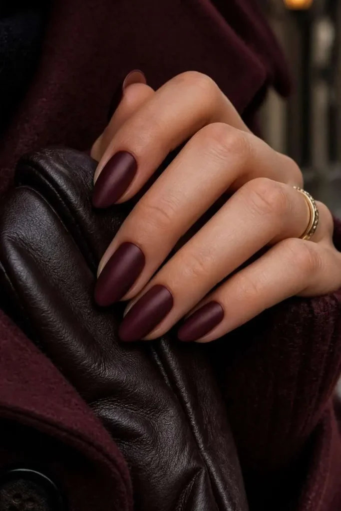 Cozy Winter Gel Nails