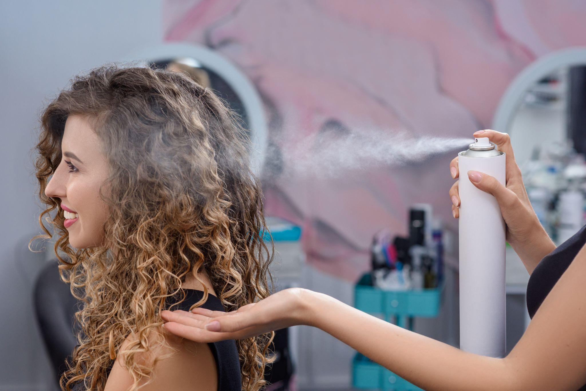 How to Use Hair Mousse for Defined, Voluminous & Frizz-Free Hair
